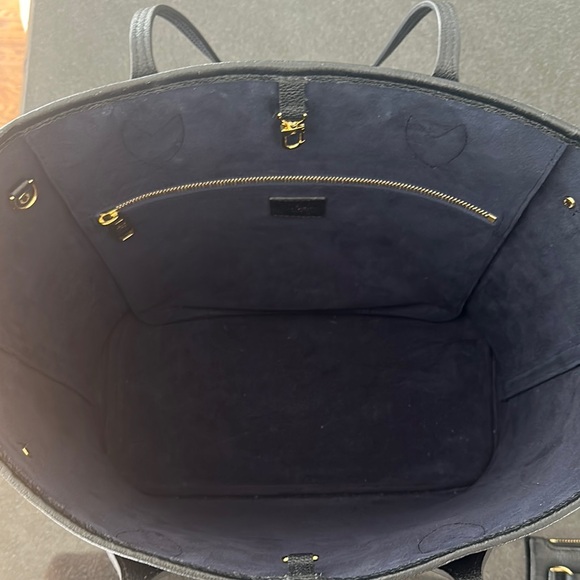 Louis Vuitton Neverfull MM Tote Bag with Pouch - Picture 4 of 6